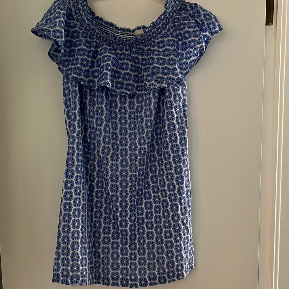 Vineyard Vines Navy and Cream Patterned Fabric